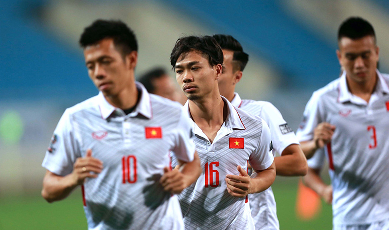 HLV Park Hang-seo căng thẳng ở buổi tập trước trận gặp Afghanistan